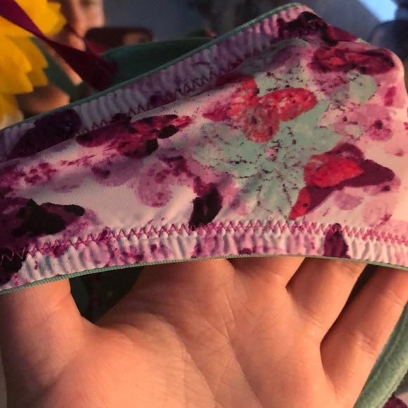 Bra - Picture 4 of 4